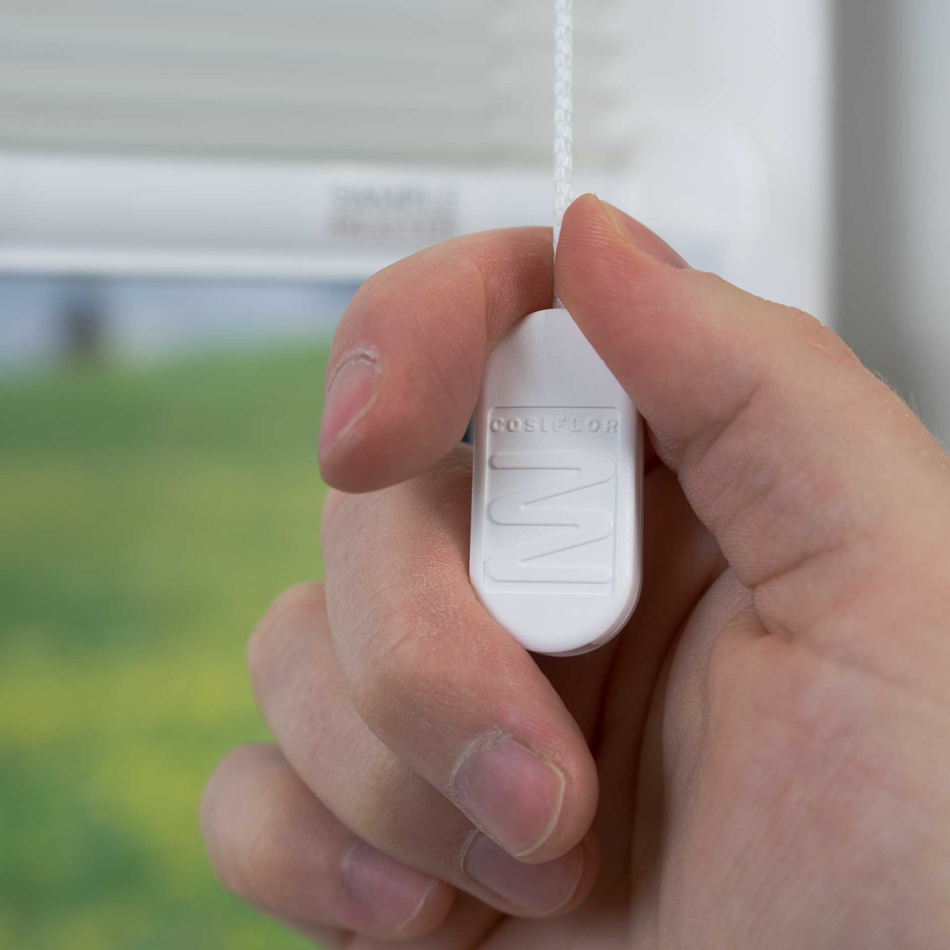Sonnenschutz-Plissee F1 für Fenster | Fertigung auf Maß | mit Zugschnur Sonnenschutz-Plissee F1 für Fenster | Fertigung auf Maß | mit Zugschnur
