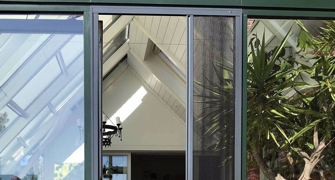 Fliegengitter ohne Leibung/Wand