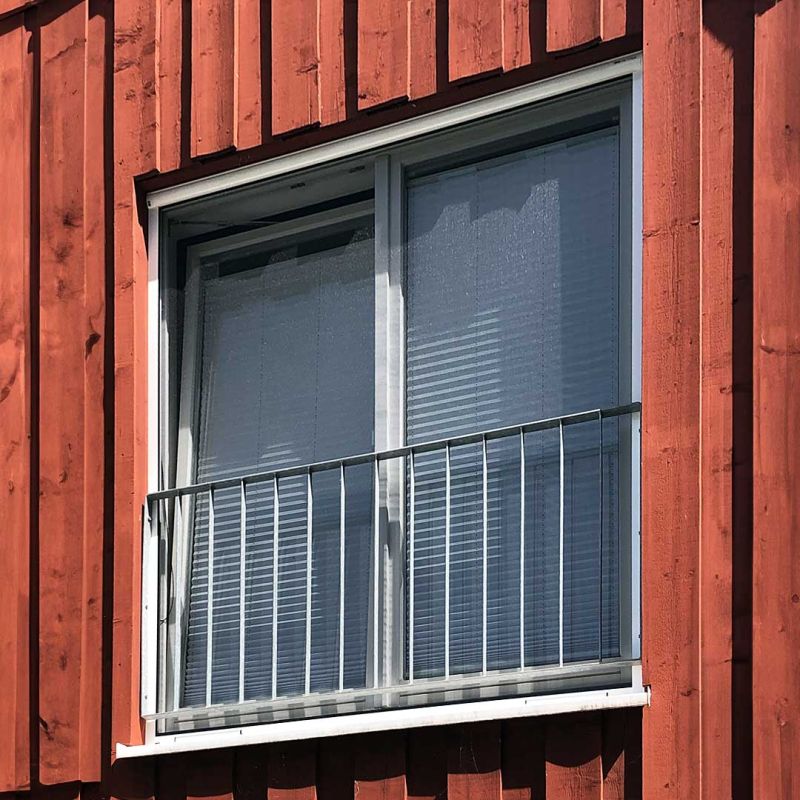 Insektenschutzrollo, auch für sehr breite bodentiefe Fenster geeignet | Multiline