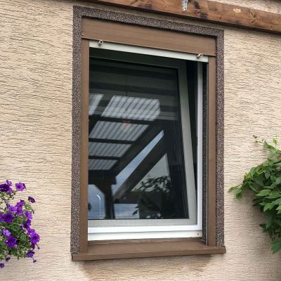 Fenster mit Insektenschutzgitter