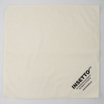Microfasertuch liegend, mit Text "INSETTO"